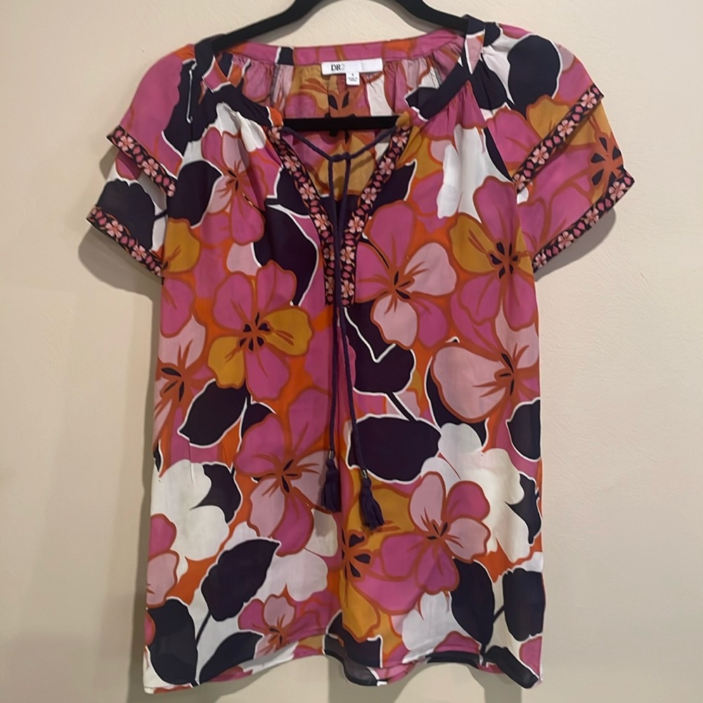 DR2 by Daniel Rainn, beautiful flower print Vacation Cruise Fall Cruise Chic